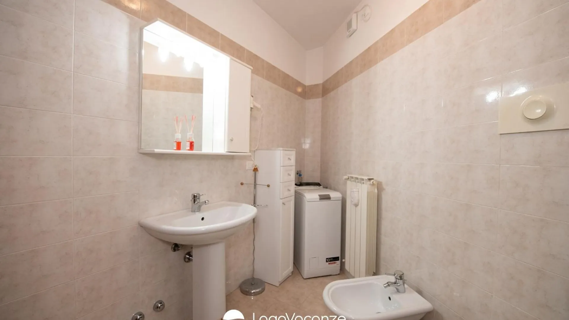 Apartman Little Flower Desenzano del Garda Olaszország